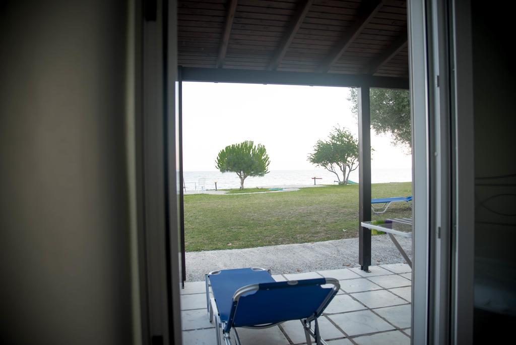 On The Wave Studios Sithonia Exterior foto