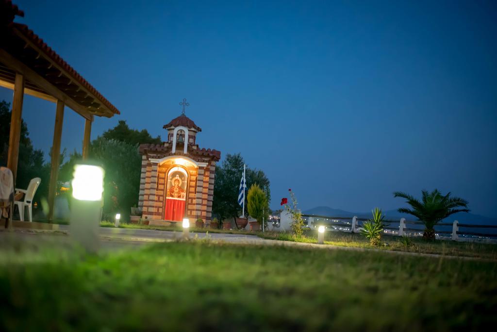 On The Wave Studios Sithonia Exterior foto
